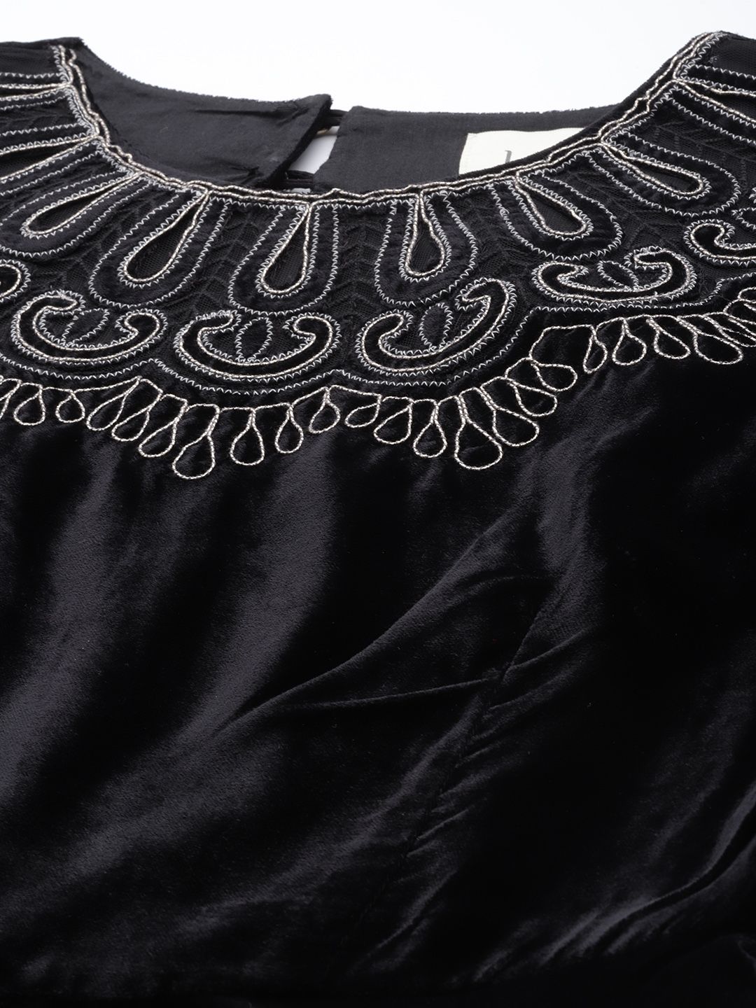 green emerald velvet dress RI Ritu Kumar Black Embroidered Floral Gown – Saris and Things main image 1