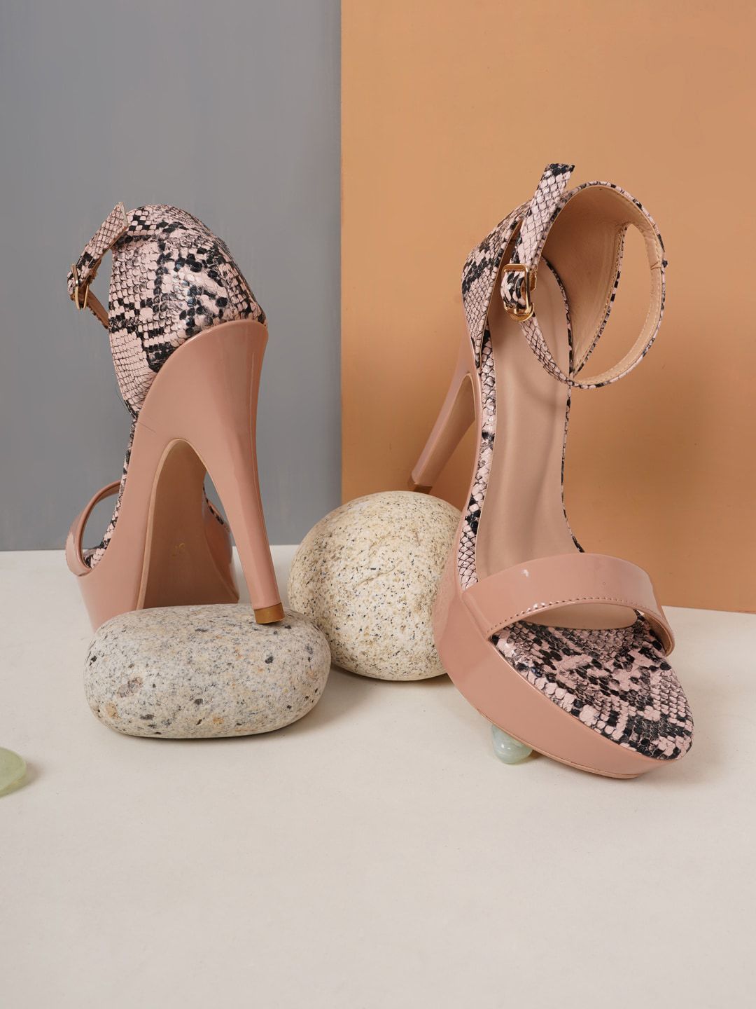 Rubeezz Peach-Coloured Printed Platform Heels Price in India