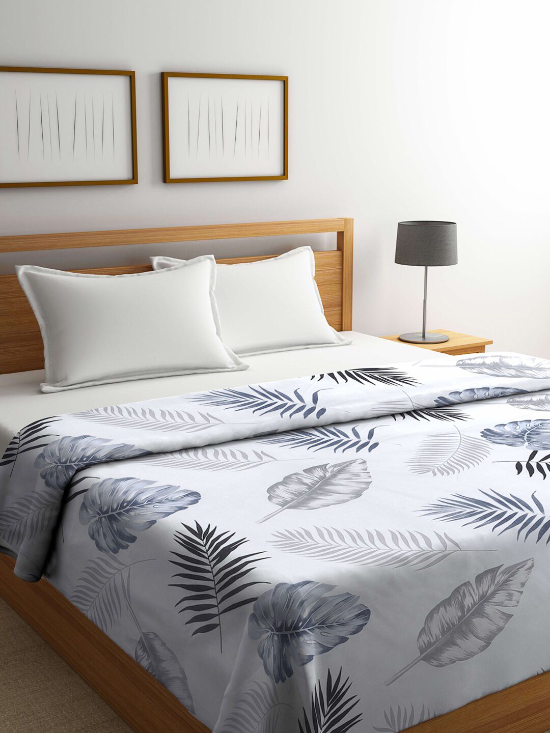 Arrabi White & Grey Floral Printed Mild Winter Double Bed Comforter Price in India