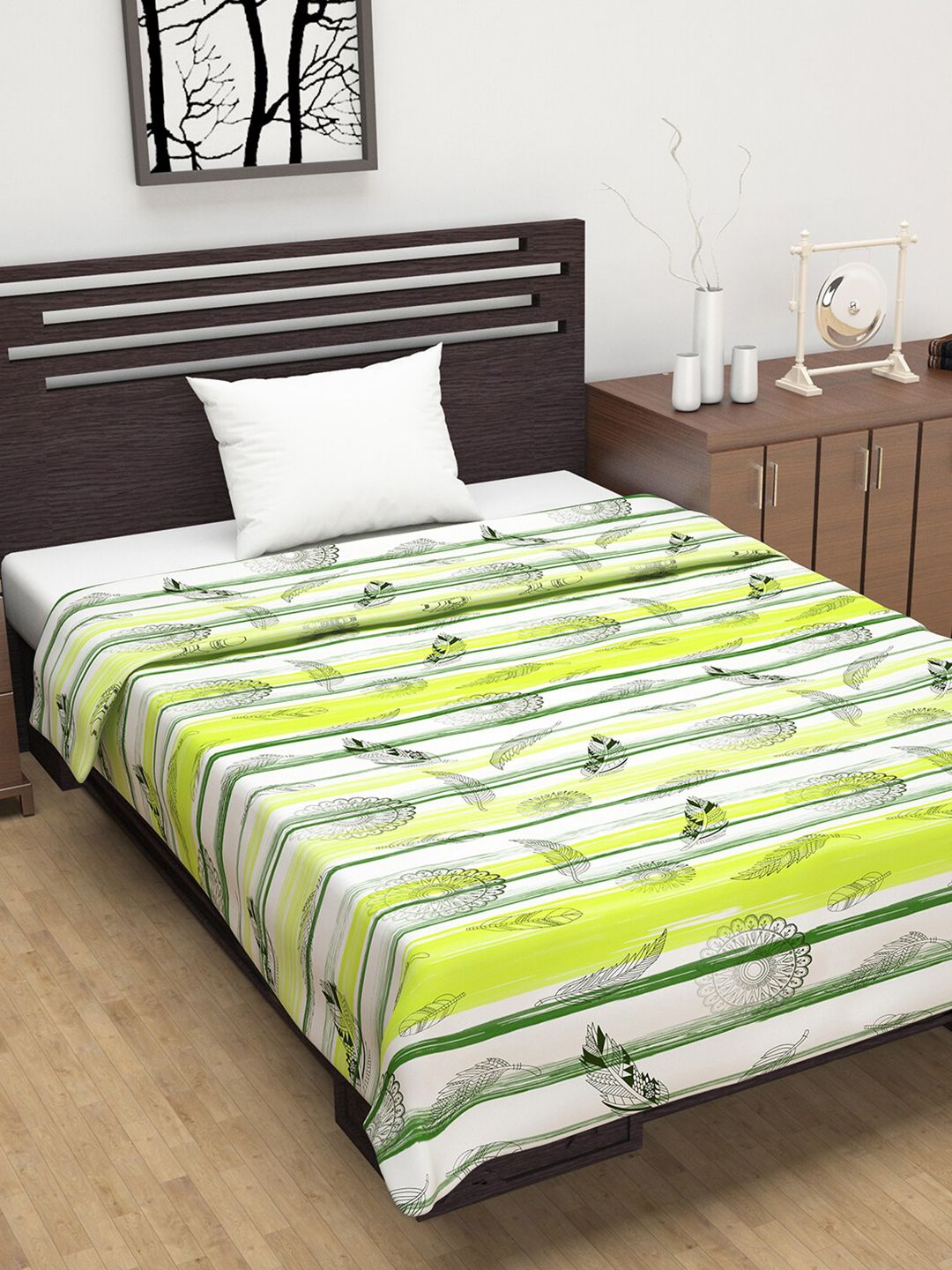 Divine Casa Yellow & White Floral Mild Winter 120 GSM Single Bed Dohar Price in India