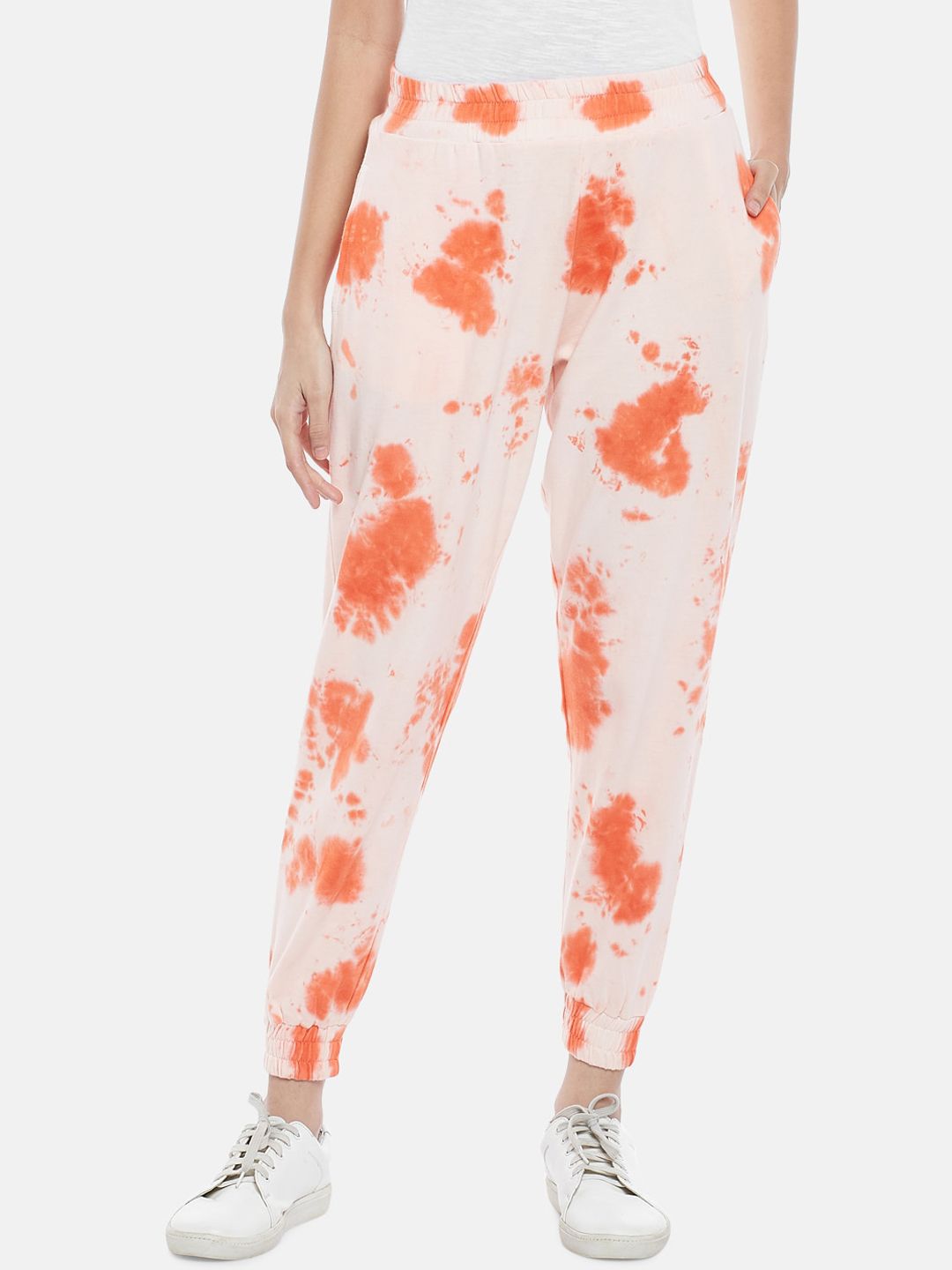 People Women Off White Floral Printed Trousers Price in India