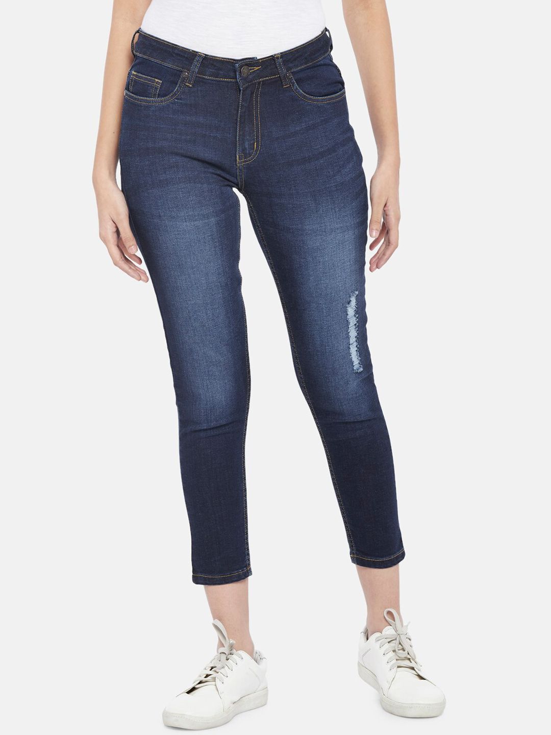 People Women Blue Slim Fit Cotton Light Fade Cropped Jeans Price in India