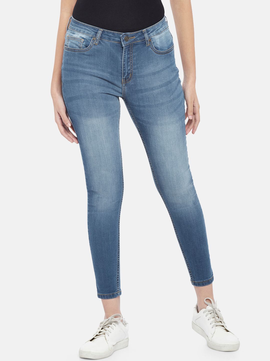 People Women Blue Skinny Fit Heavy Fade Jeans Price in India