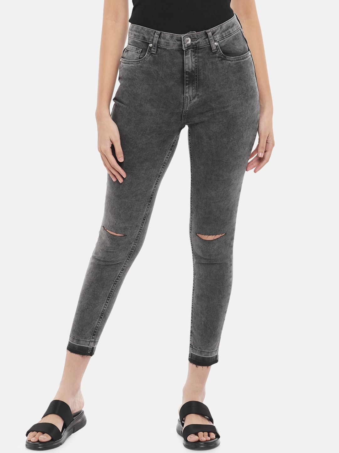 People Women Grey Skinny Fit High-Rise Slash Knee Acid Wash Cotton Cropped Jeans Price in India