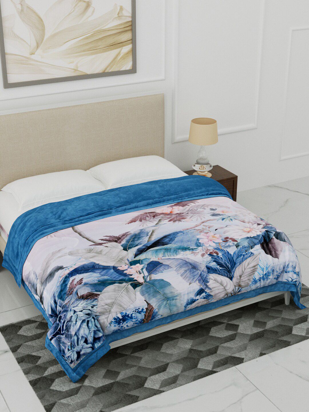 Home Fresh White & Blue Floral Heavy Winter Double Bed Comforter Price in India