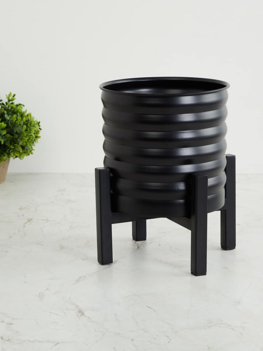 Home Centre Black Fiesta Ribbed Metal Planter With Stand Price in India