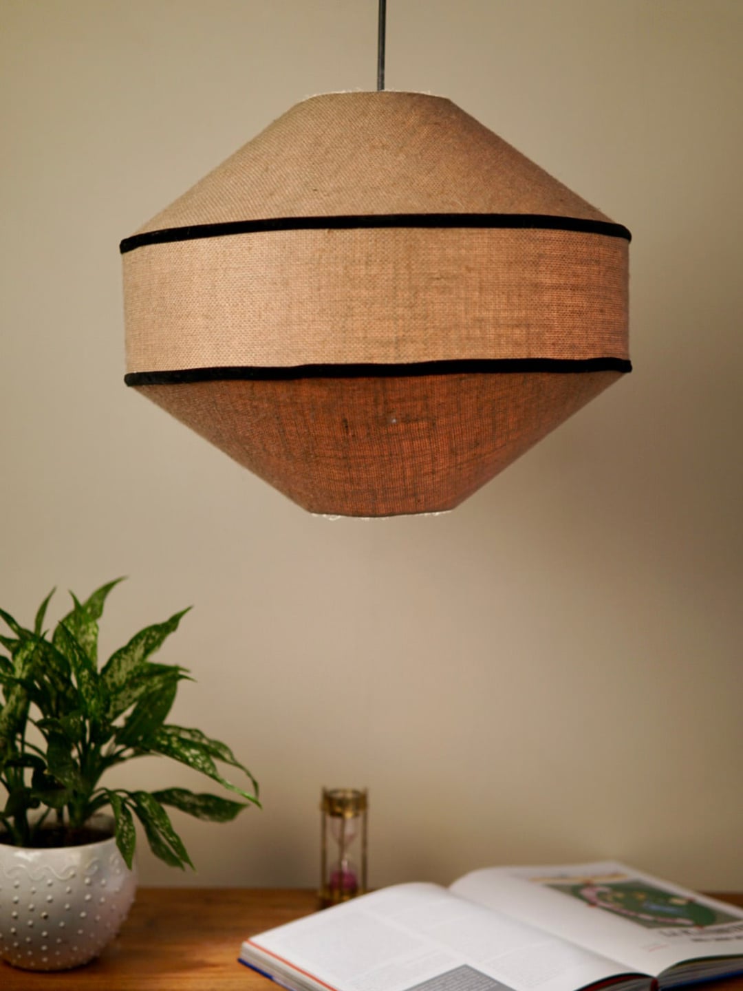 Grated Ginger Beige & Black Urban Jute Traditional Pendant Hanging/Ceiling Lamp Price in India