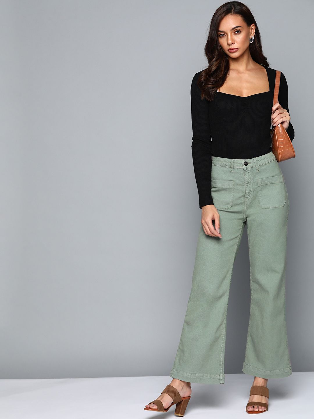 Chemistry Women Olive Green Solid Stretchable Jeans Price in India