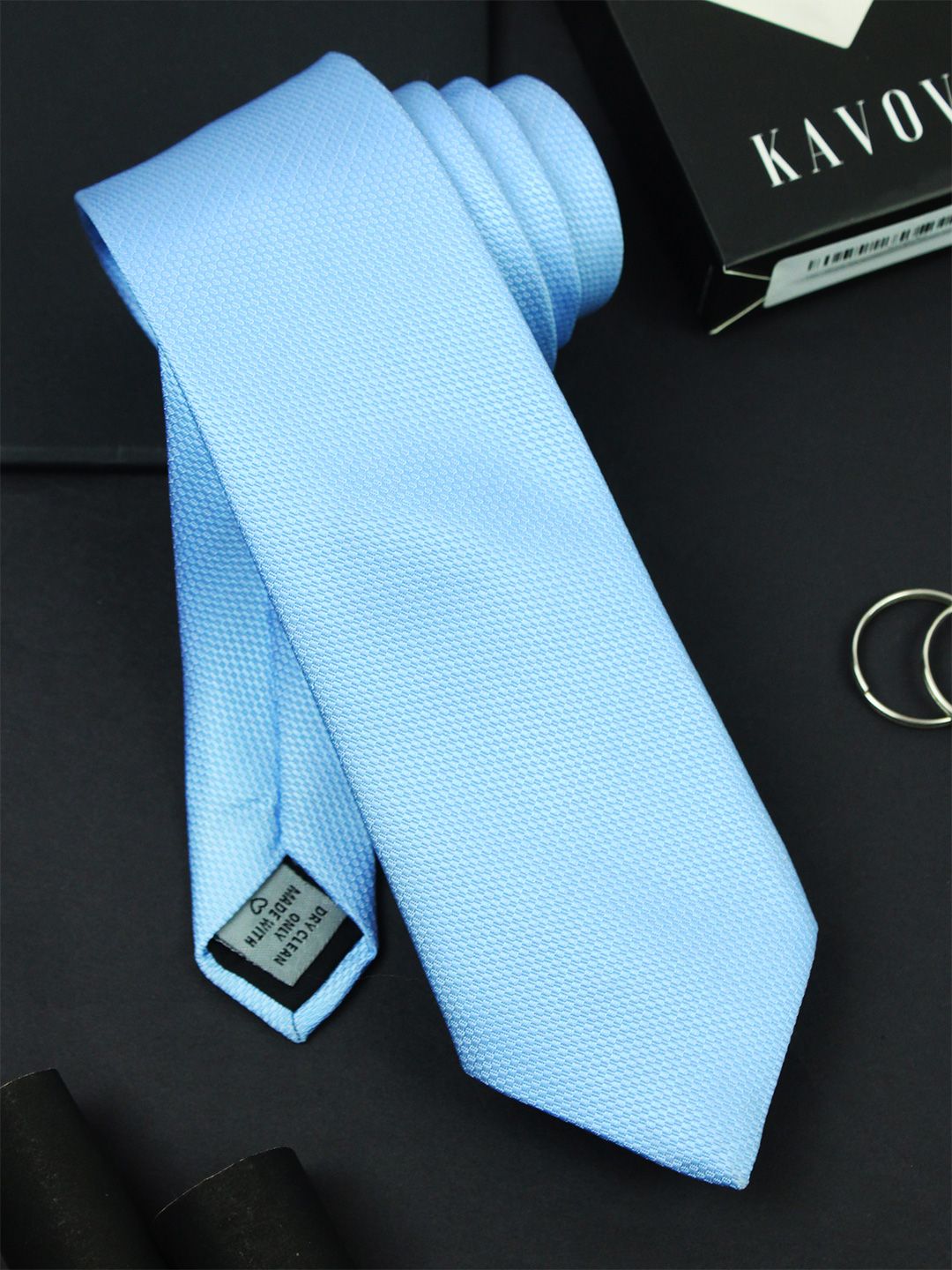 Kavove Men Blue Woven Design Broad Tie