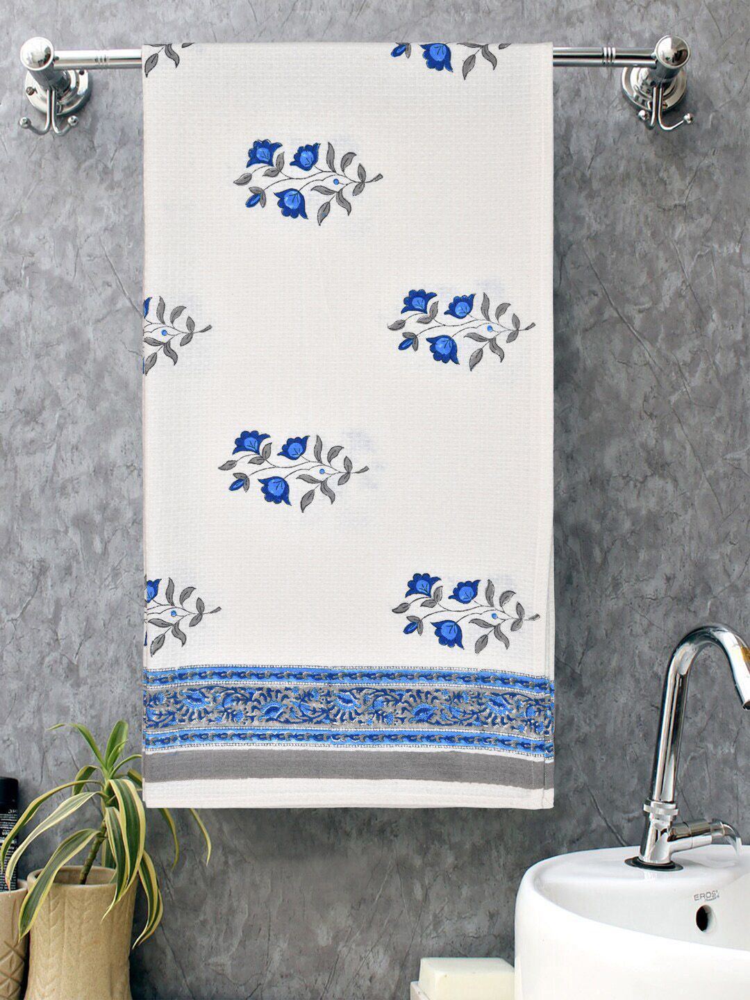 Gulaab Jaipur White & Blue Printed 400 GSM Organic Cotton Bath Towels Price in India