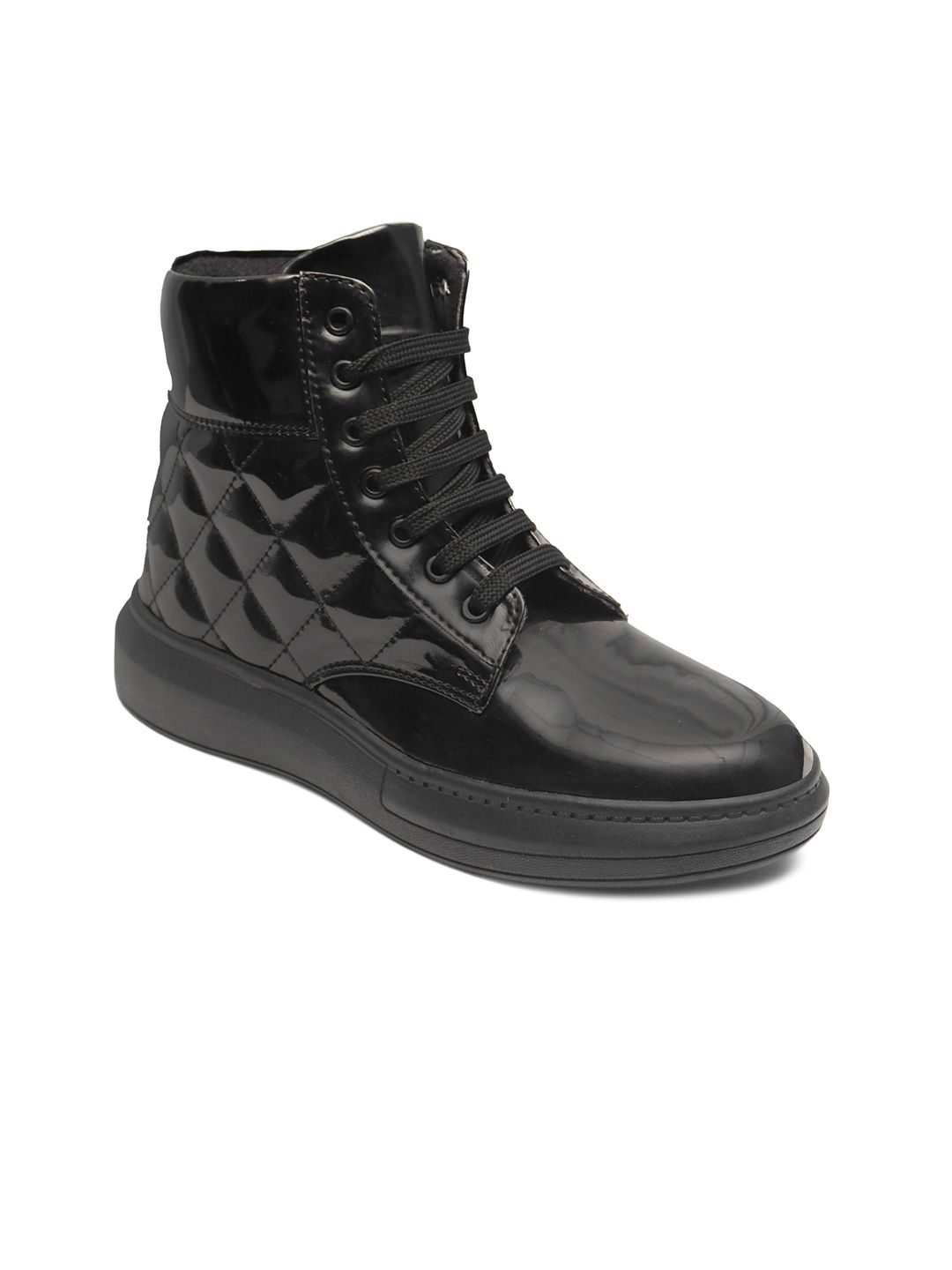 AfroJack Women Black Textured Mid-Top Flat Boots Price in India