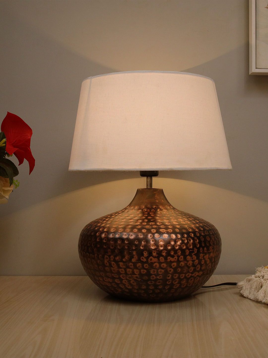 Homesake Antique Hammered Table Lamp with Daisy Shade Price in India