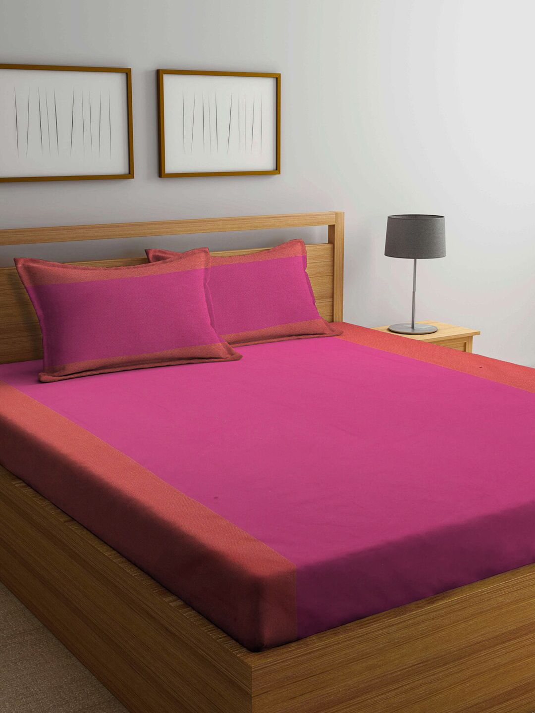 KLOTTHE Pink & Orange 210 TC Pure Cotton Queen Bedsheet with 2 Pillow Covers Price in India