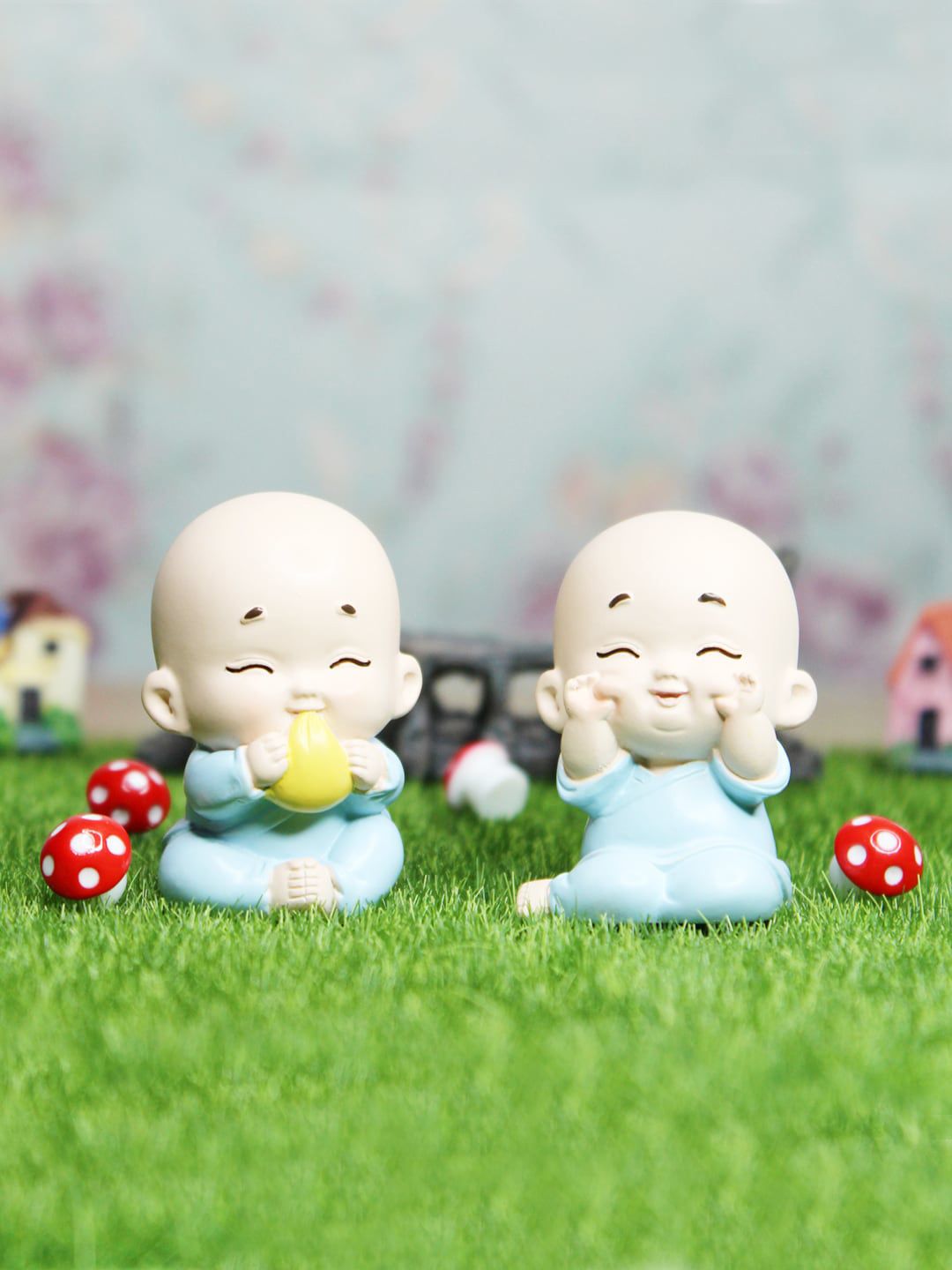 Wonderland Blue & White Set of 2 Miniature Toys Price in India