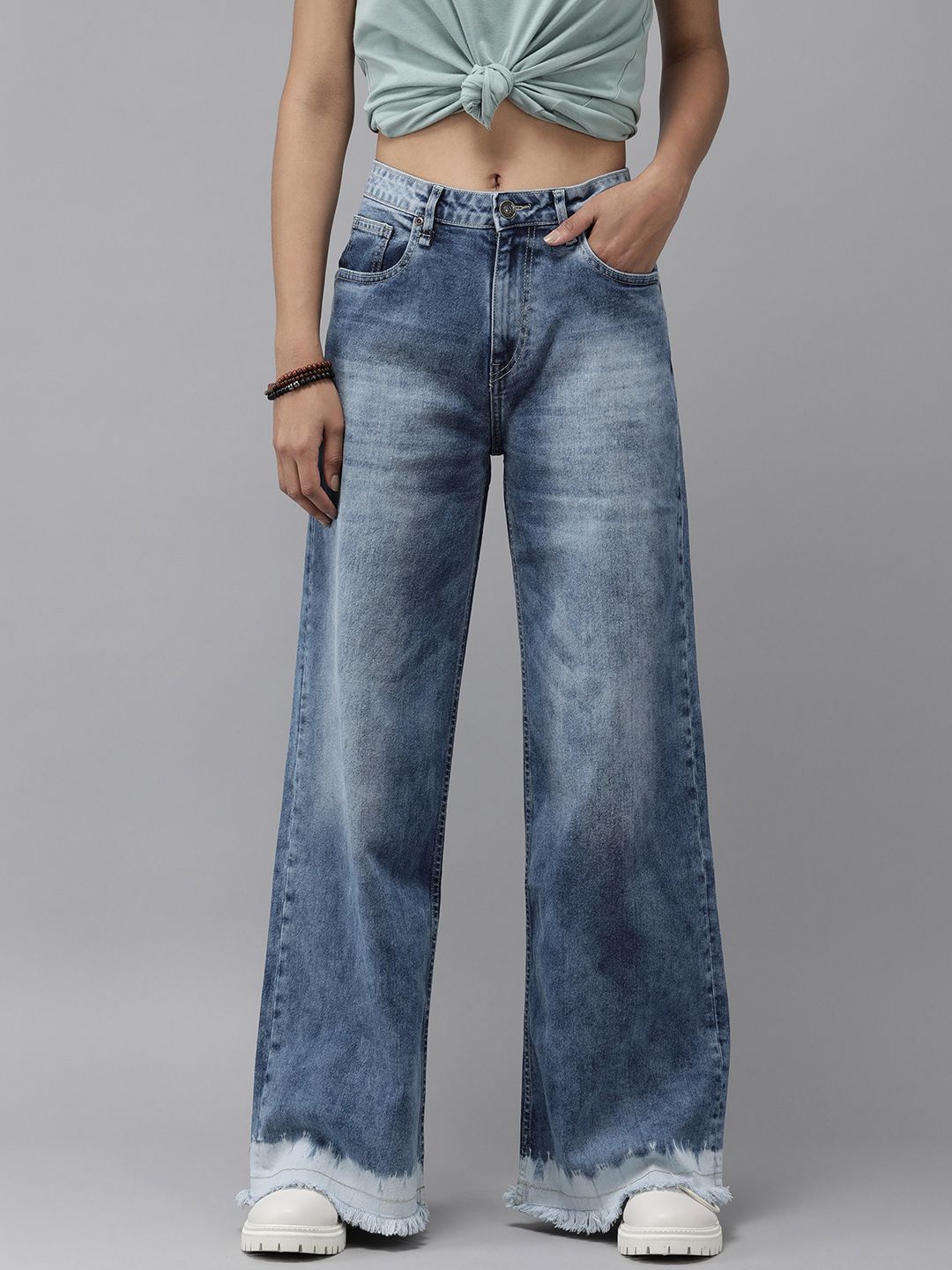 The Roadster Lifestyle Co. Women Blue Wide Leg Heavy Fade Stretchable Jeans Price in India