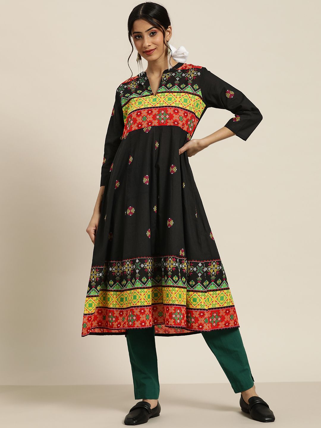 Sangria Women Black & Red Ethnic Motifs Printed Pure Cotton Kurta Price in India