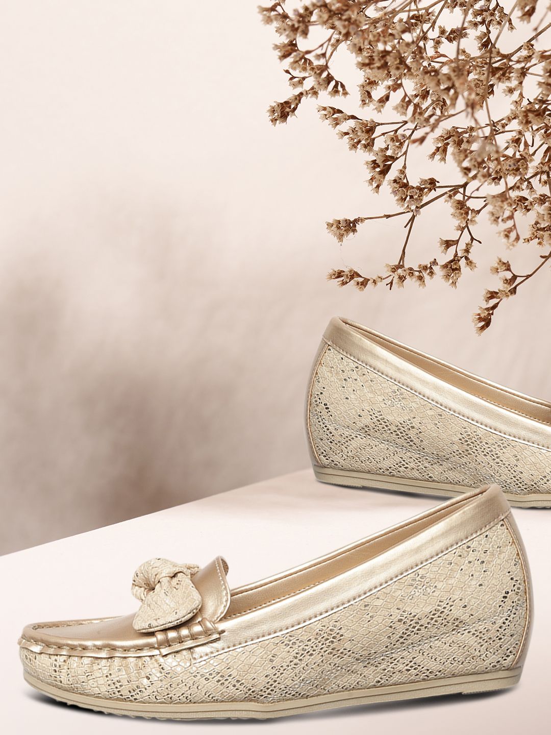 Marc Loire Gold-Toned & Beige Textured PU Ethnic Wedge Pumps with Bows Price in India