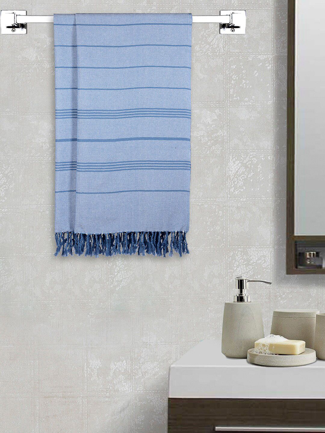 Arrabi Set Of 2 Blue Striped 210 GSM Cotton Bath Towels Price in India