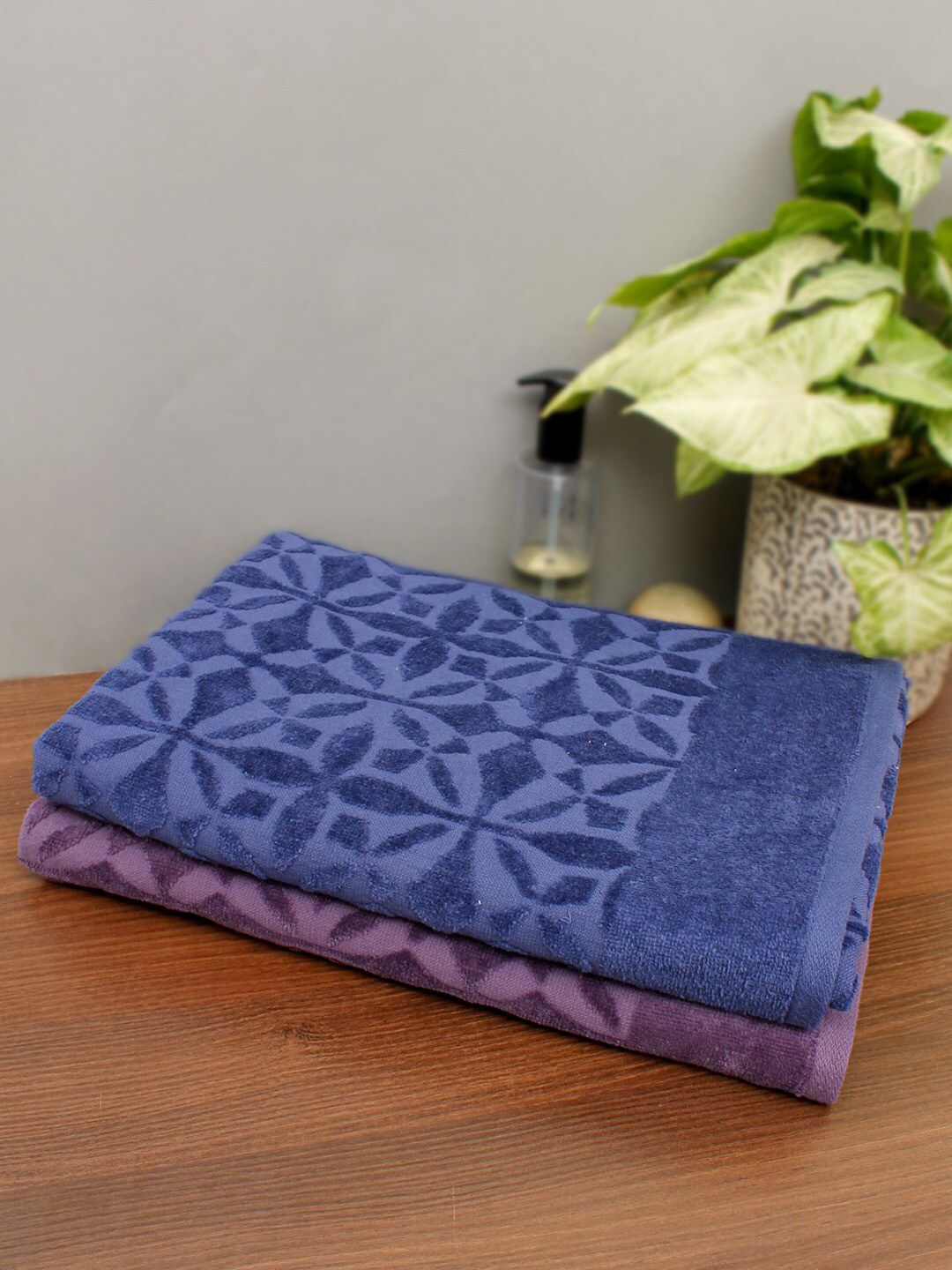AVI Living Set Of 2 Purple & Navy Blue Textured 350 GSM Pure Cotton Bath Towel Price in India
