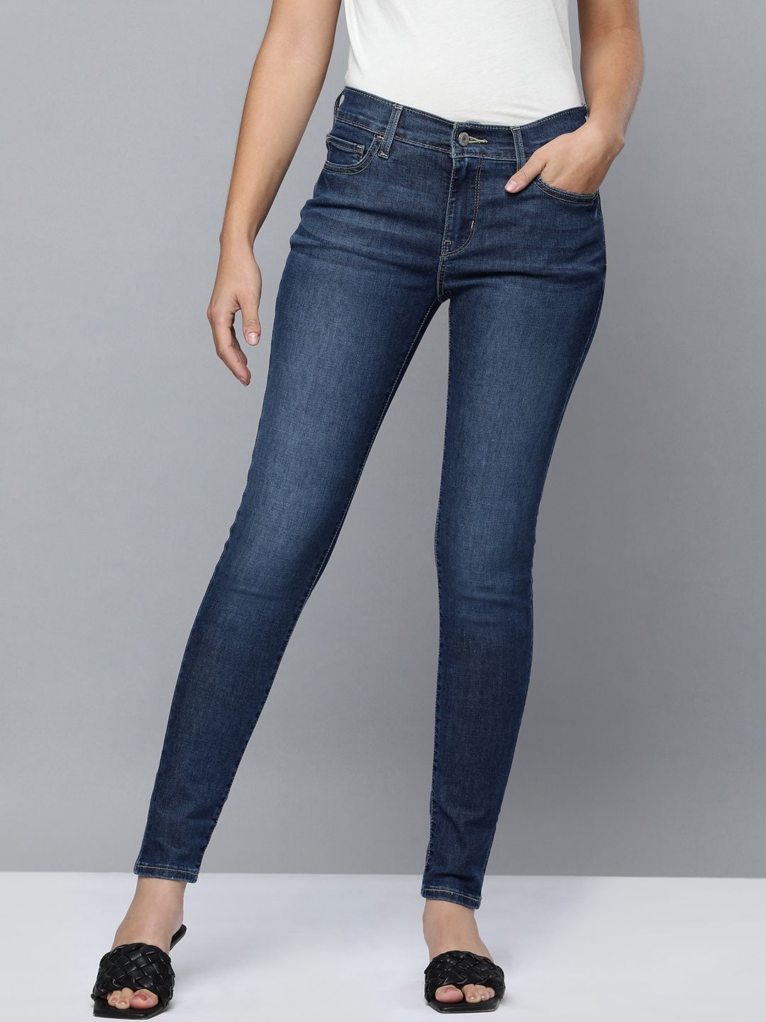 Levis Women Blue 710 Super Skinny Fit Light Fade Mid Rise Stretchable Jeans Price in India