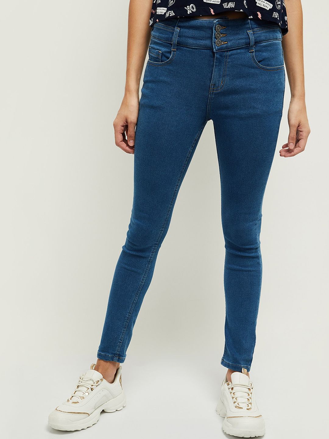 max Women Blue Slim Fit Cropped Jeans Price in India