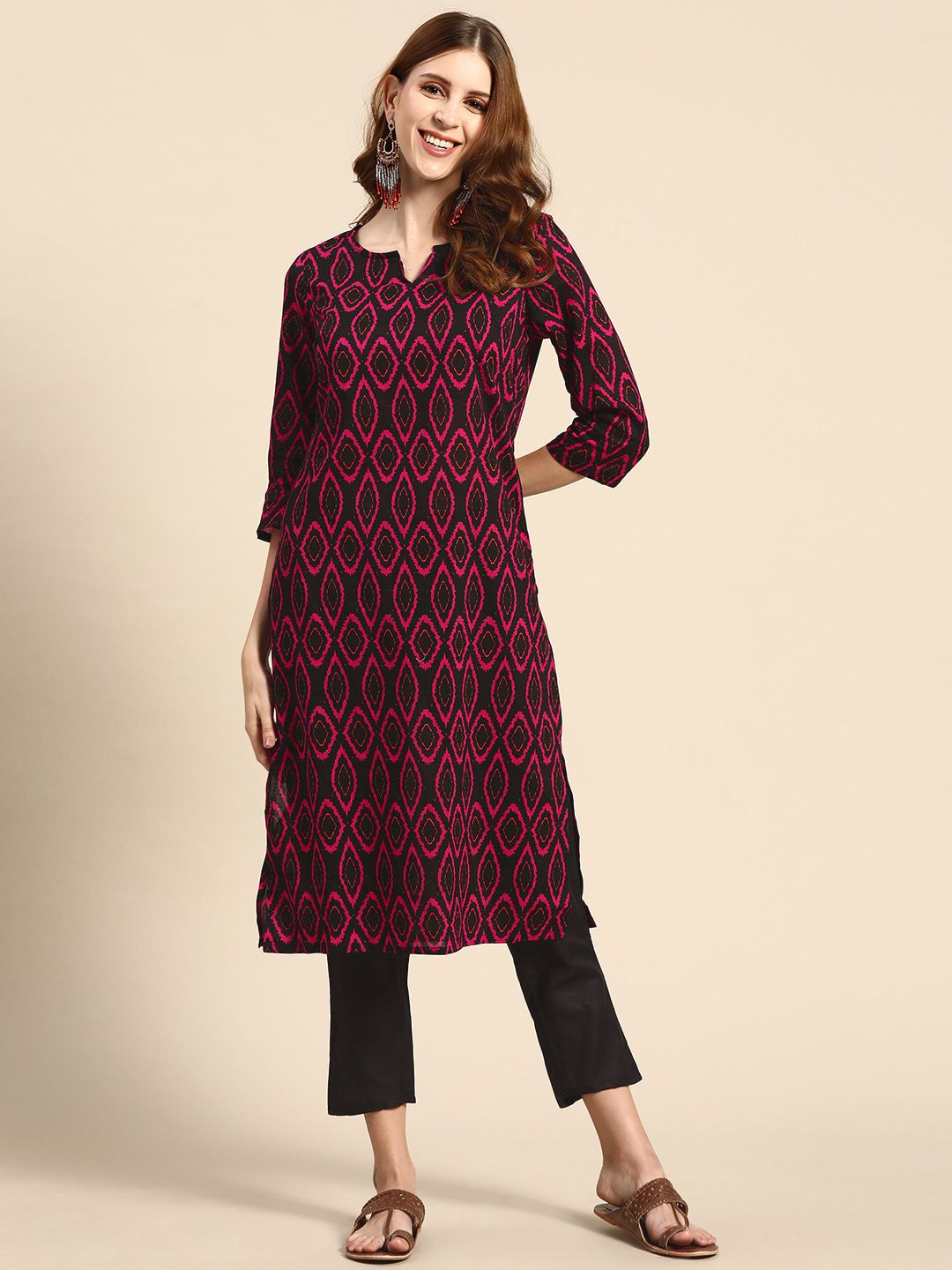 Sangria Women Black & Magenta Pink Ethnic Motifs Printed Pure Cotton Kurta with Trousers Price in India