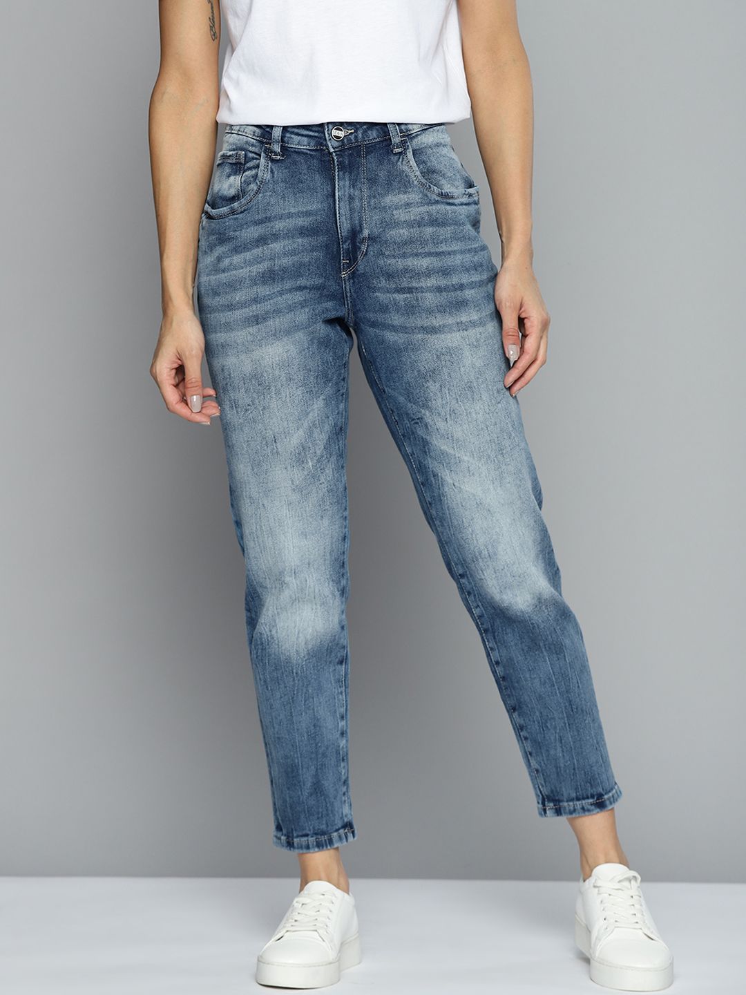 Mast & Harbour Women Blue Boyfriend Fit Light Fade Stretchable Jeans Price in India