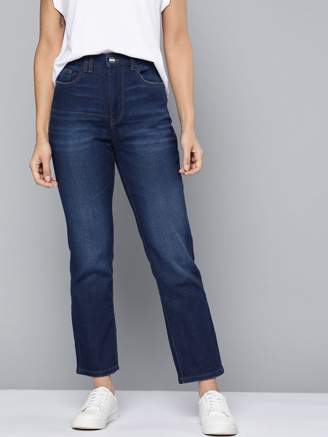 Mast & Harbour Women Navy Blue Straight Fit Light Fade Stretchable Jeans Price in India