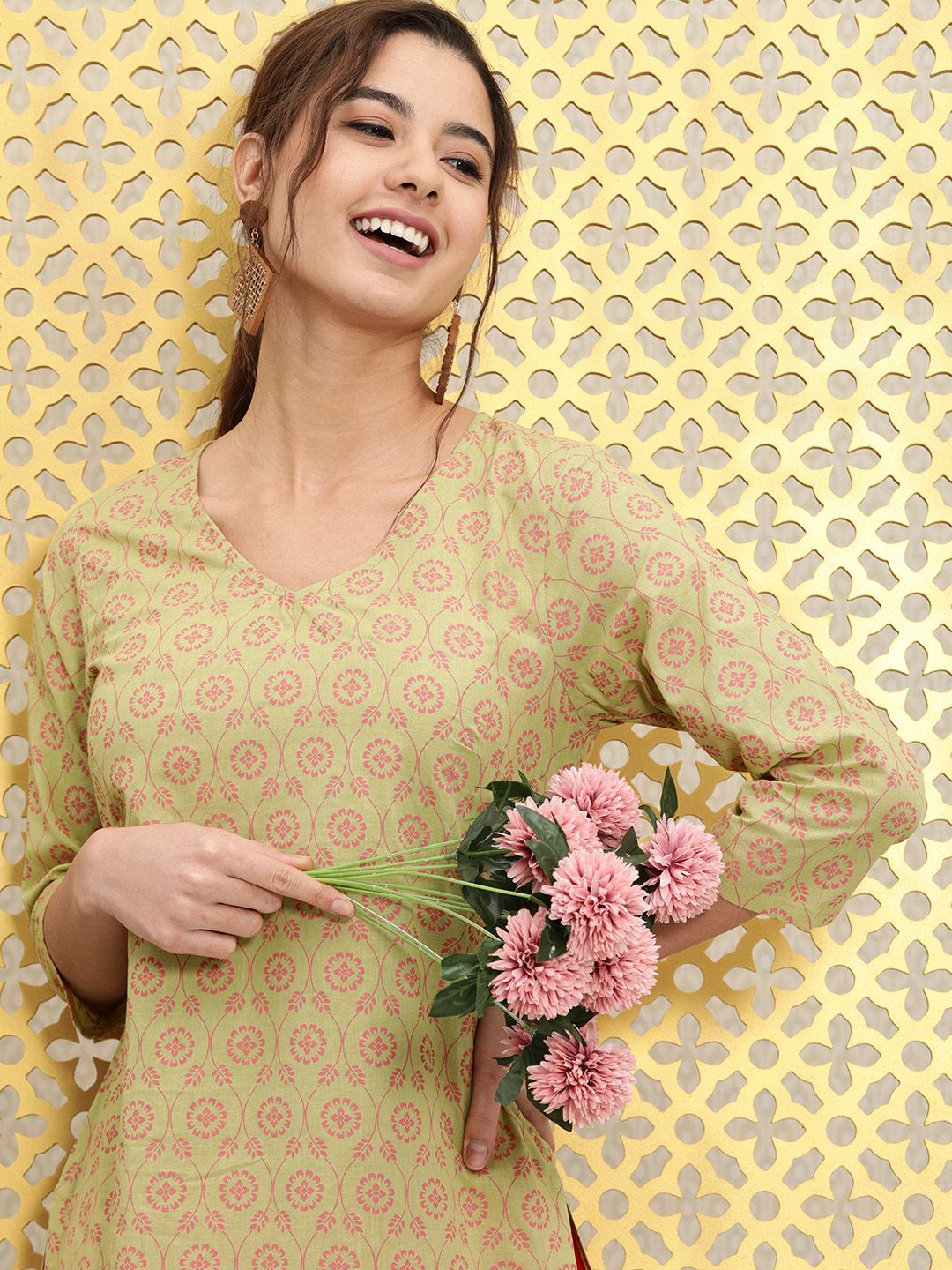 Ode by House of Pataudi Women Mint Green & Pink Ethnic Motifs Printed Rozana Kurta Price in India