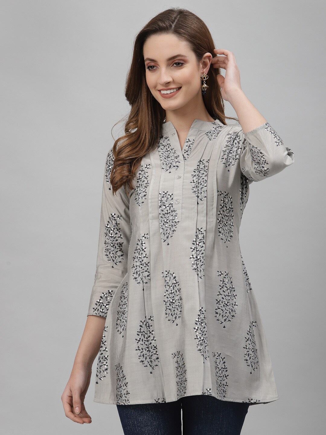 TANKHI Women Grey Floral Printed Tunic Price in India