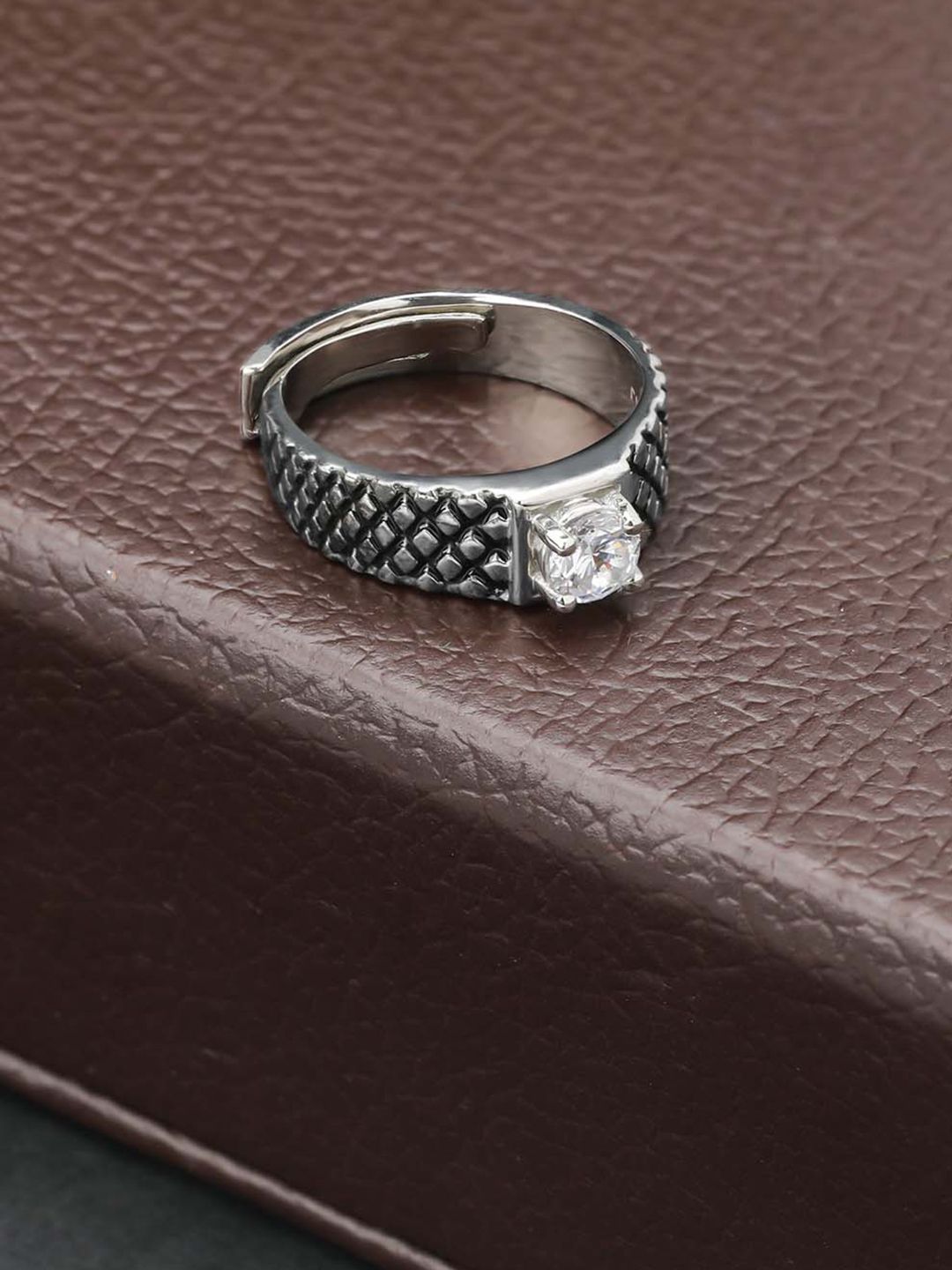 GIVA Men Rhodium-Plated 925 Sterling Silver Zircon Mesh Ring Price in India