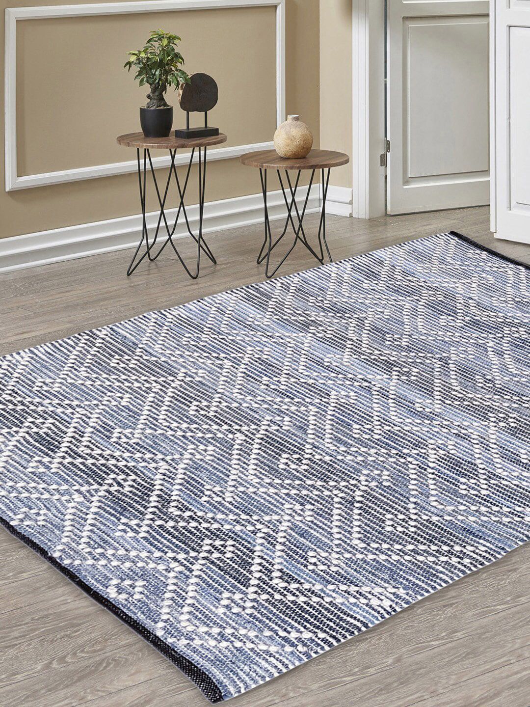 AVI Living Blue & White Woven Dhurrie Carpet Price in India
