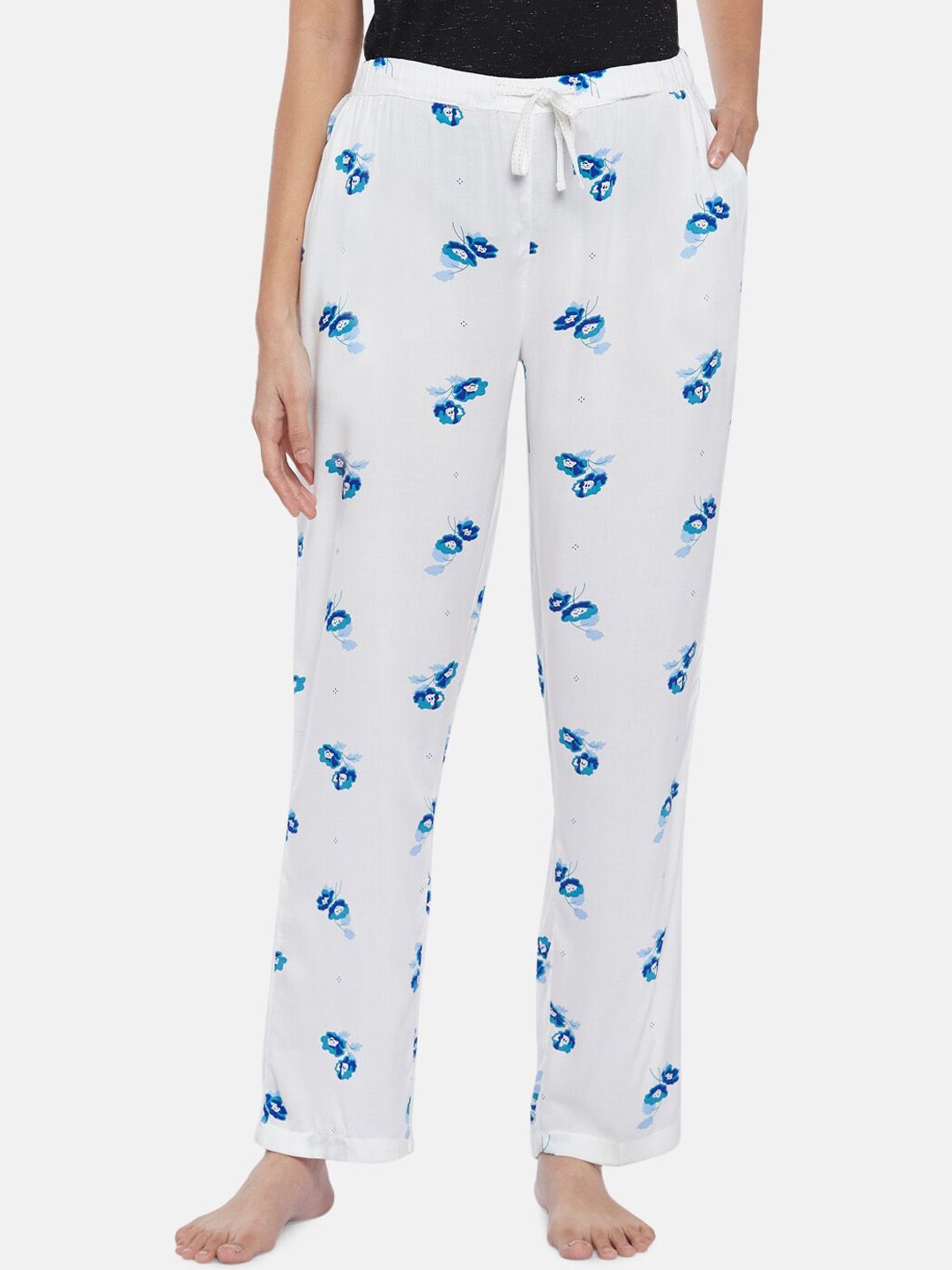 Dreamz by Pantaloons Woman Off-White Floral Printed Lounge Pants Price in India