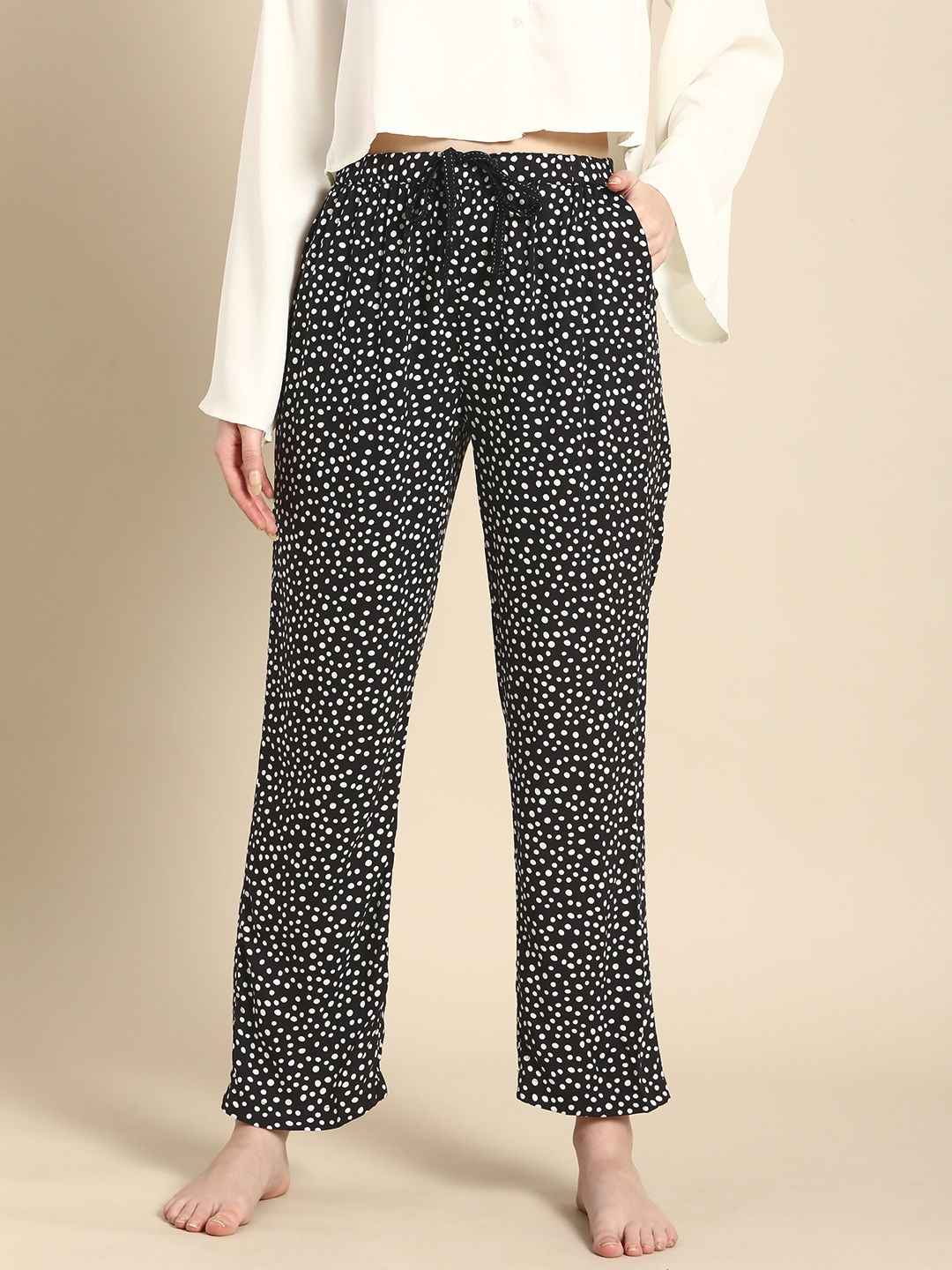 Dreamz by Pantaloons Women Black & White Polka Dots Printed Lounge Pants Price in India