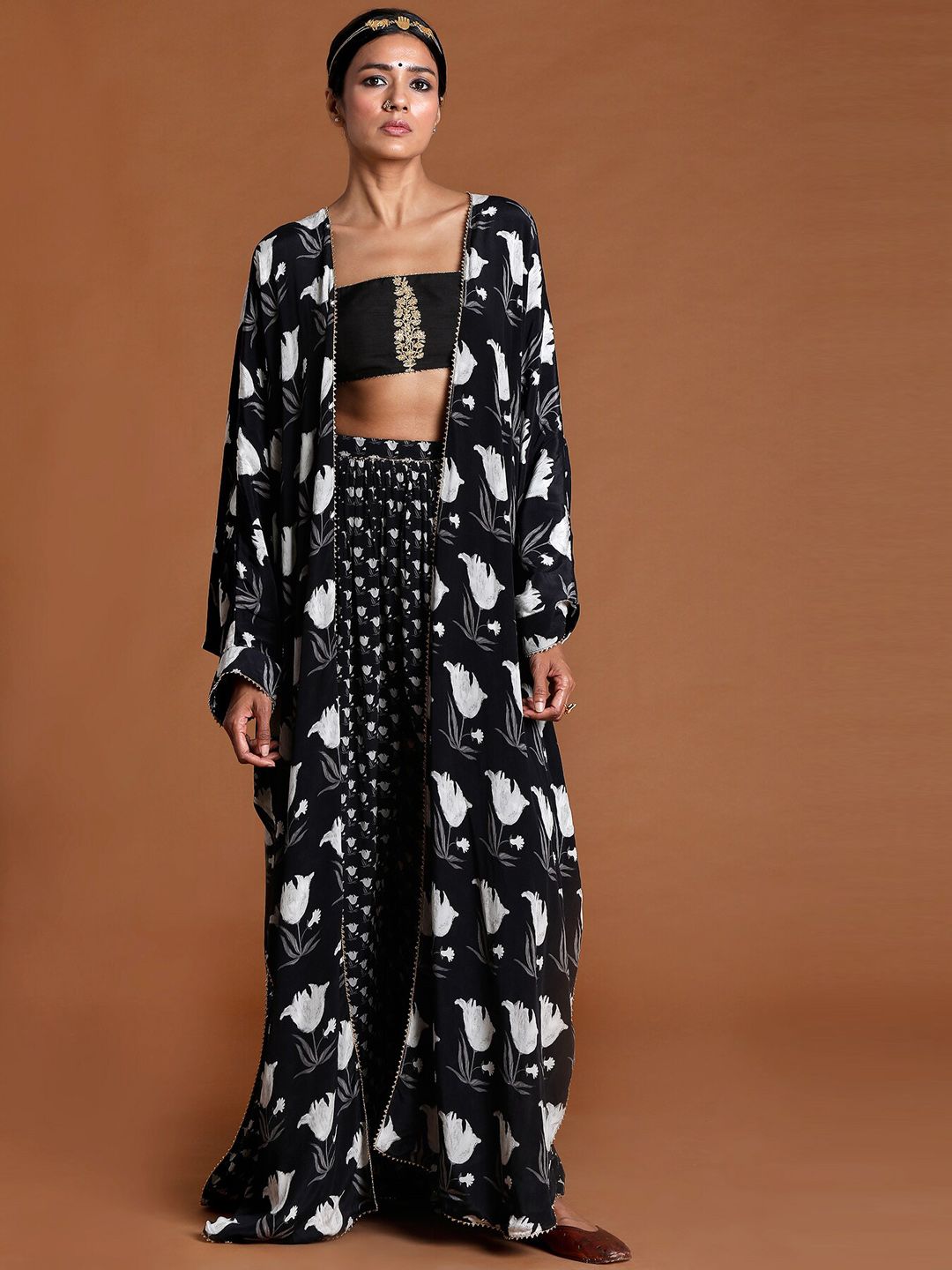 Masaba Woman Black Tulip Cape Set