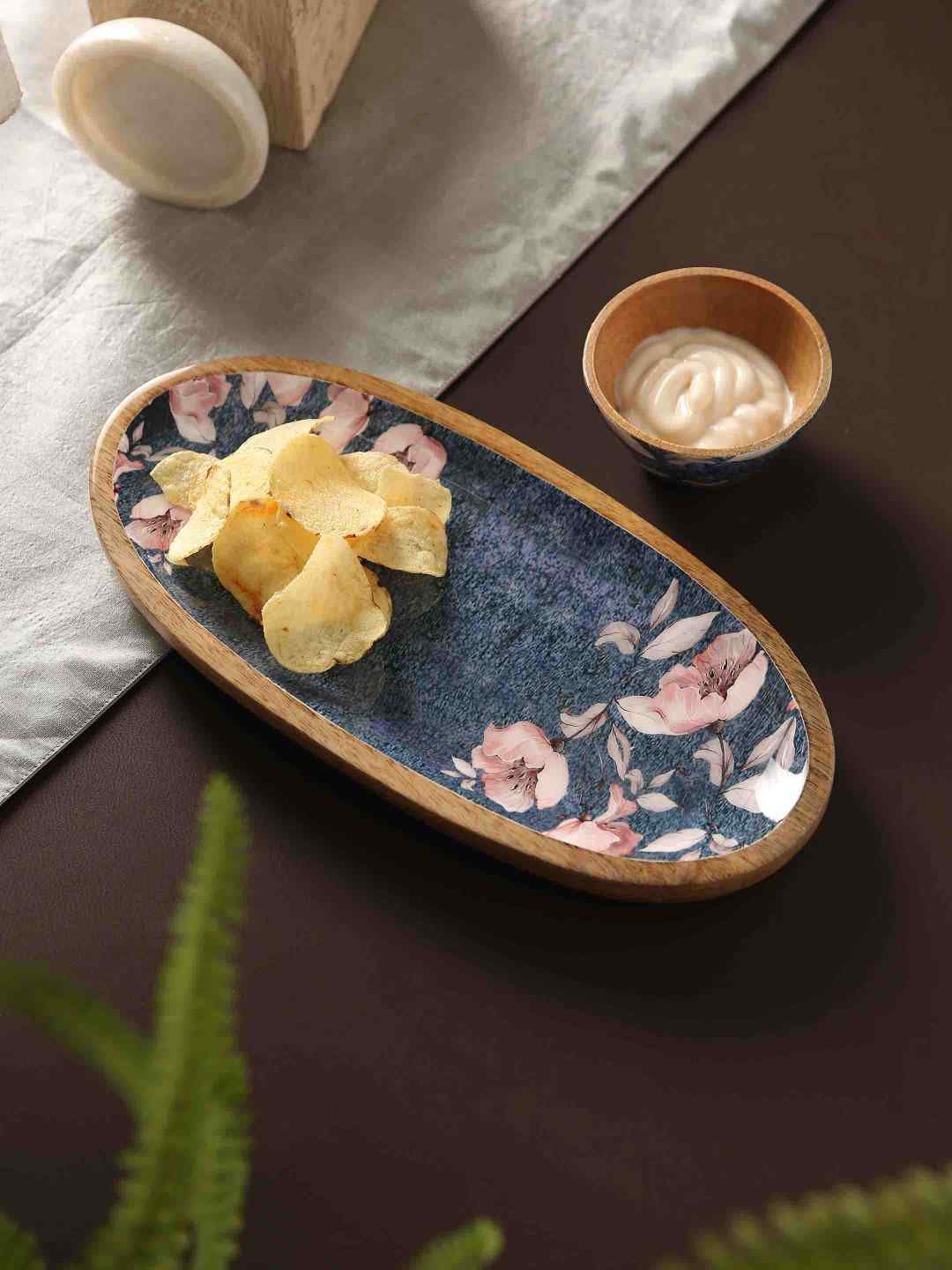 Amoliconcepts Blue Chip and Dip Platter and Bowl in Flower Design Price in India