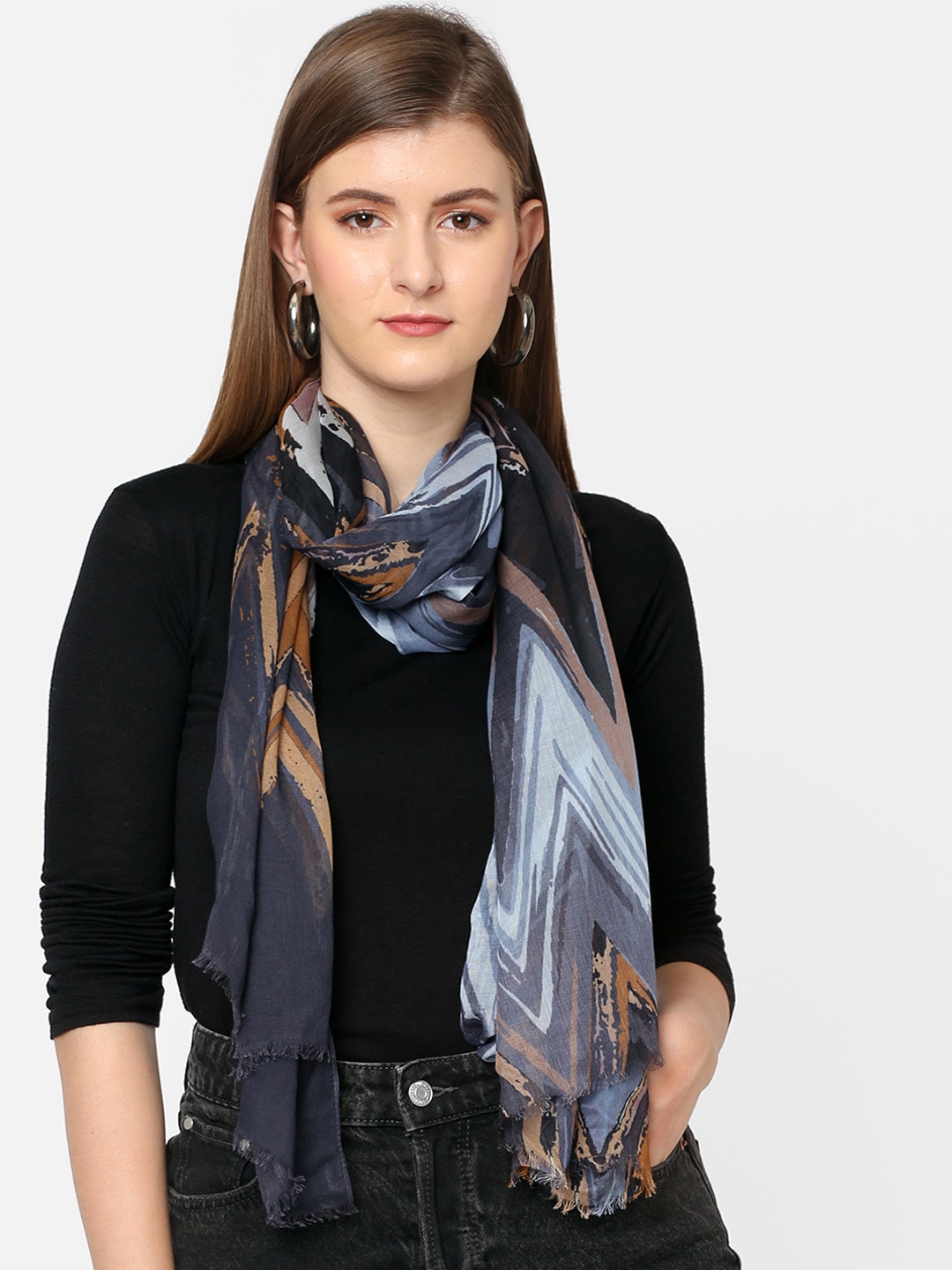 Cloth Haus India Women Blue & White Printed Scarf Price in India