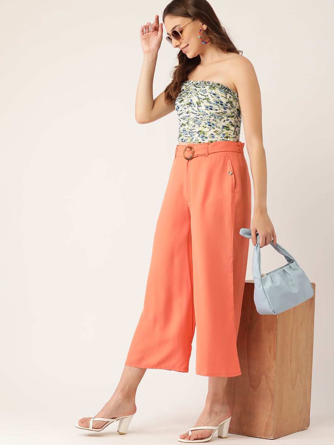 DressBerry Women Coral Orange Solid High-Rise Cropped Parallel Culottes with Belt