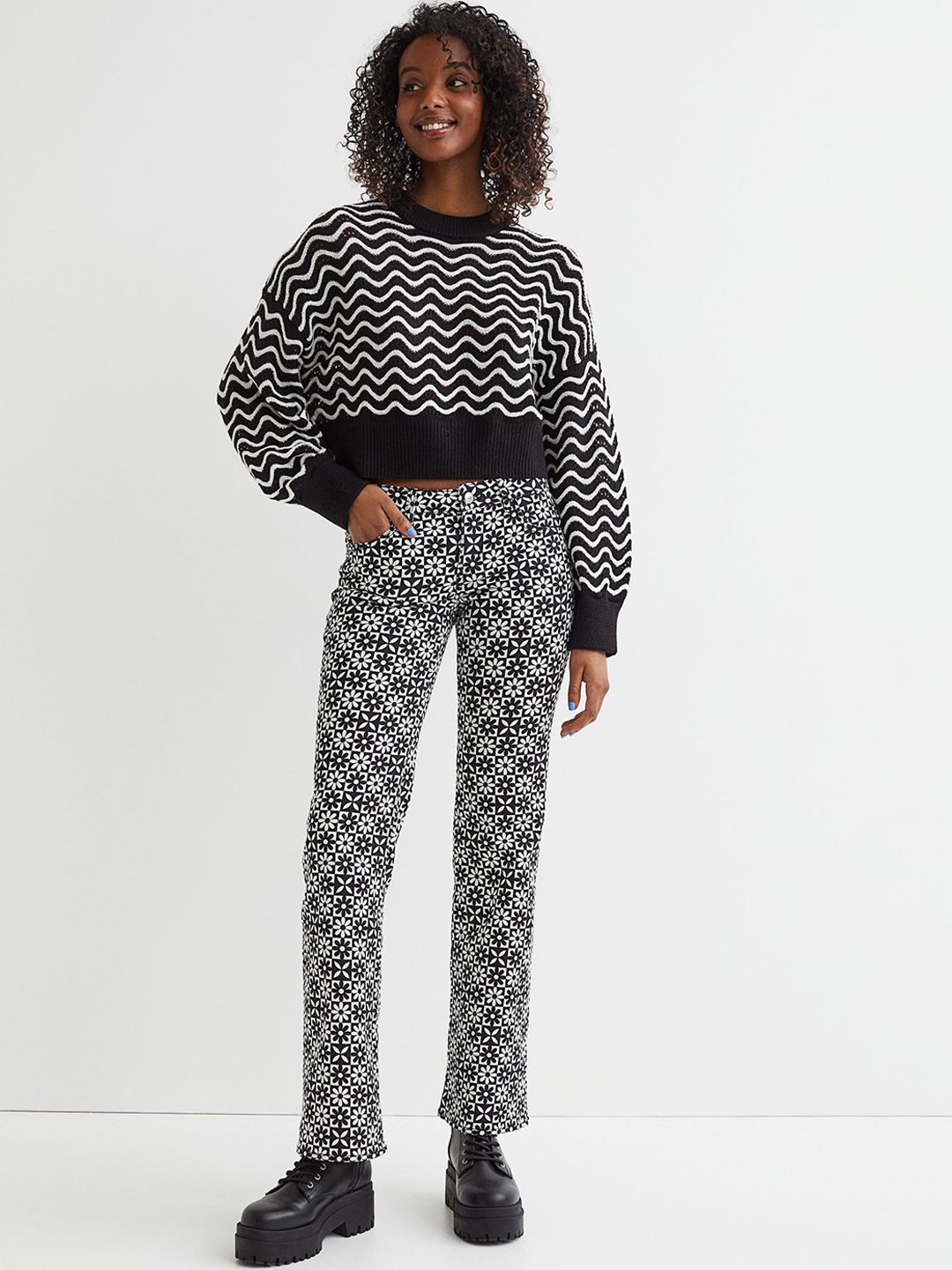 H&M Women Black & White Flared Twill Trousers Price in India