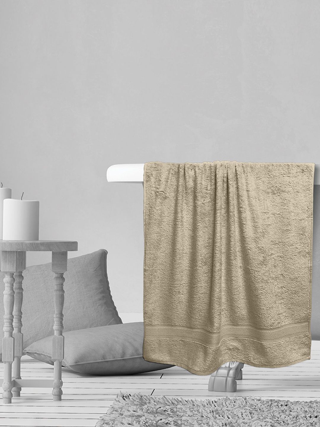 Aura Taupe Solid 525 GSM Spur Bamboo Large Bath Towel Price in India
