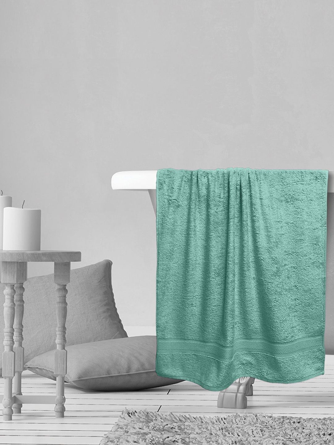 Aura Unisex Sea Green 525 GSM Spur Bamboo Large Bath Towel Price in India