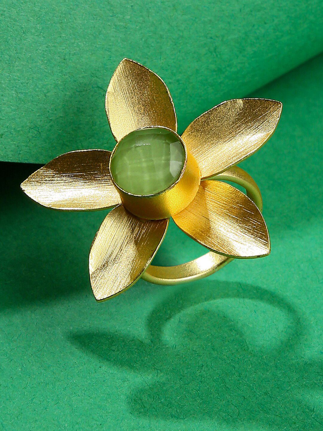 SOHI Gold-Toned Green Stone-Studded Floral Finger Ring Price in India
