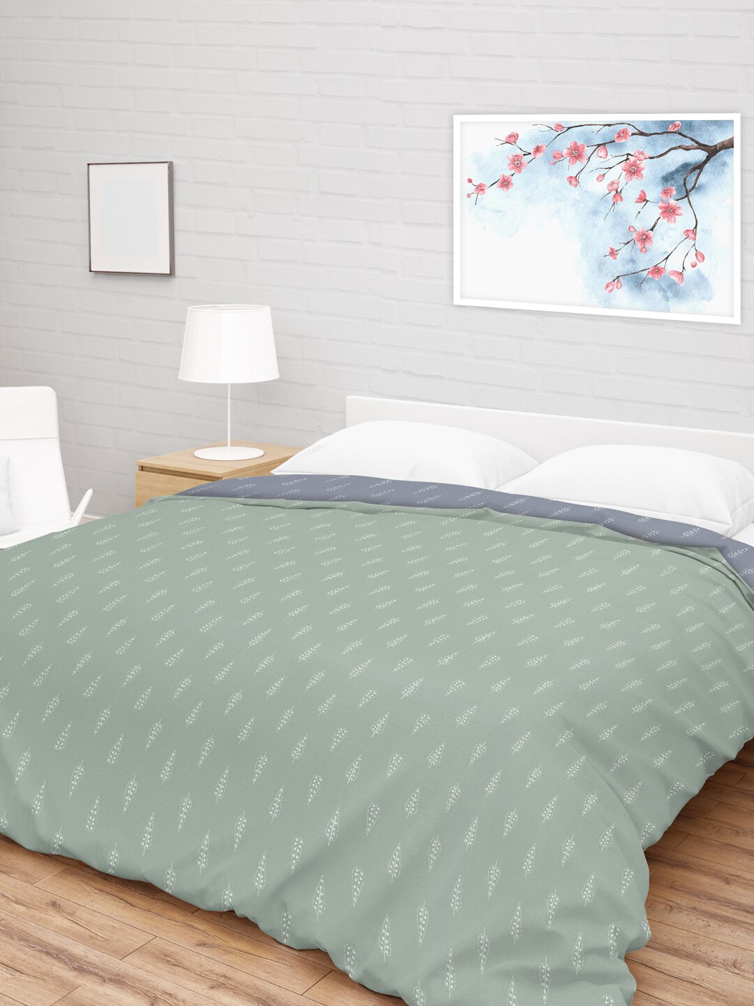 MAYFAIR HOMES LONDON Green & Grey 210 TC 150 GSM Double Bed Reversible Comforter Price in India