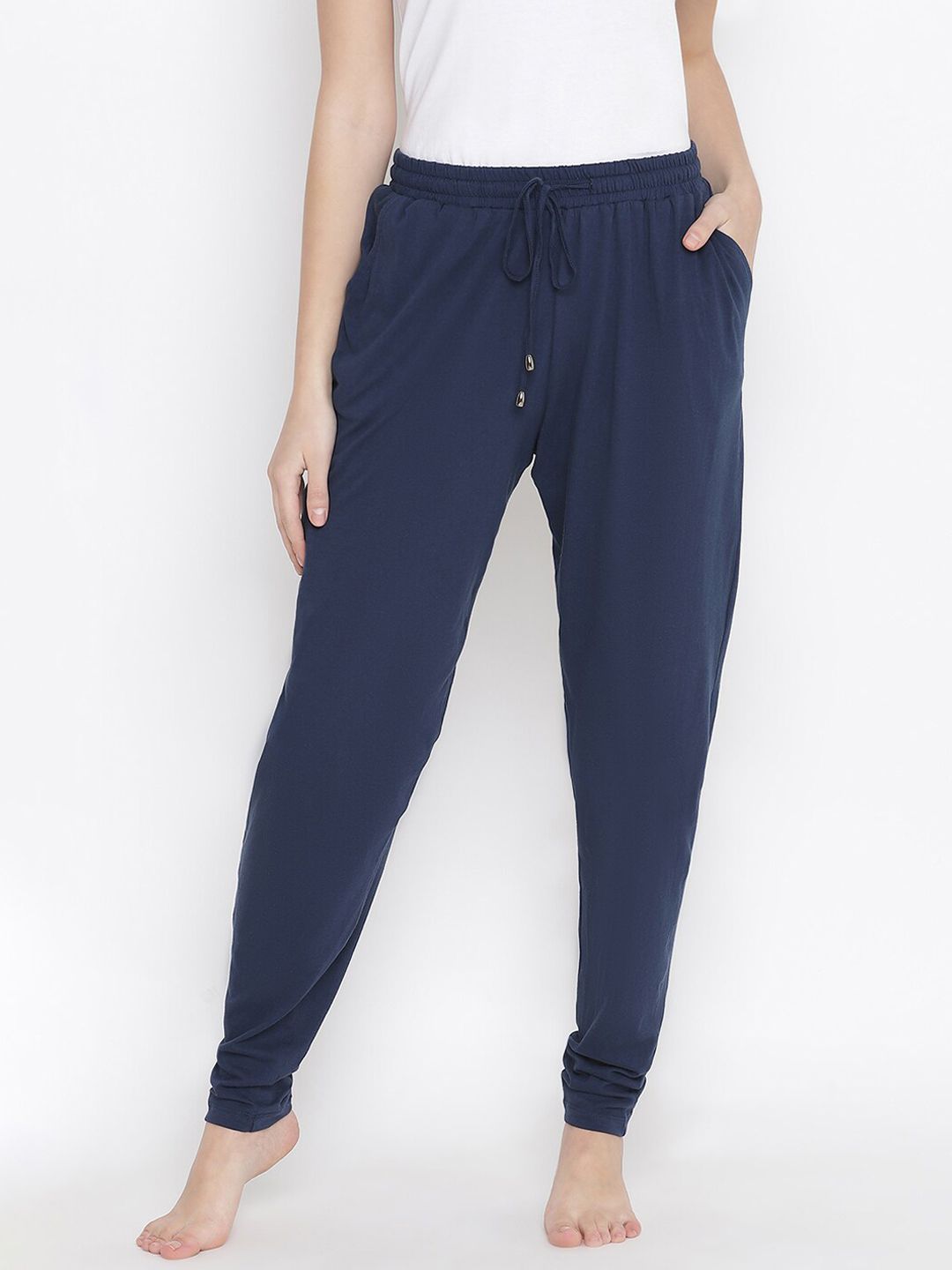 Oxolloxo Women Navy Blue Solid Lounge Pants Price in India