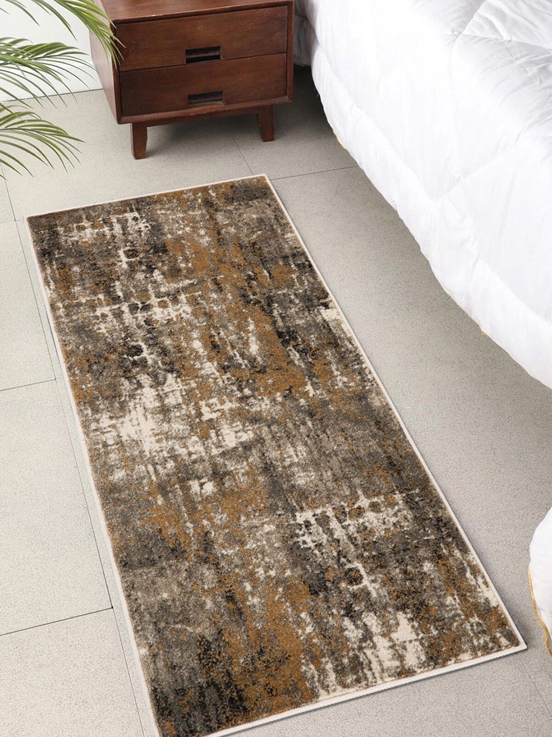 OBSESSIONS Brown & Beige Abstract Floor Runner Price in India