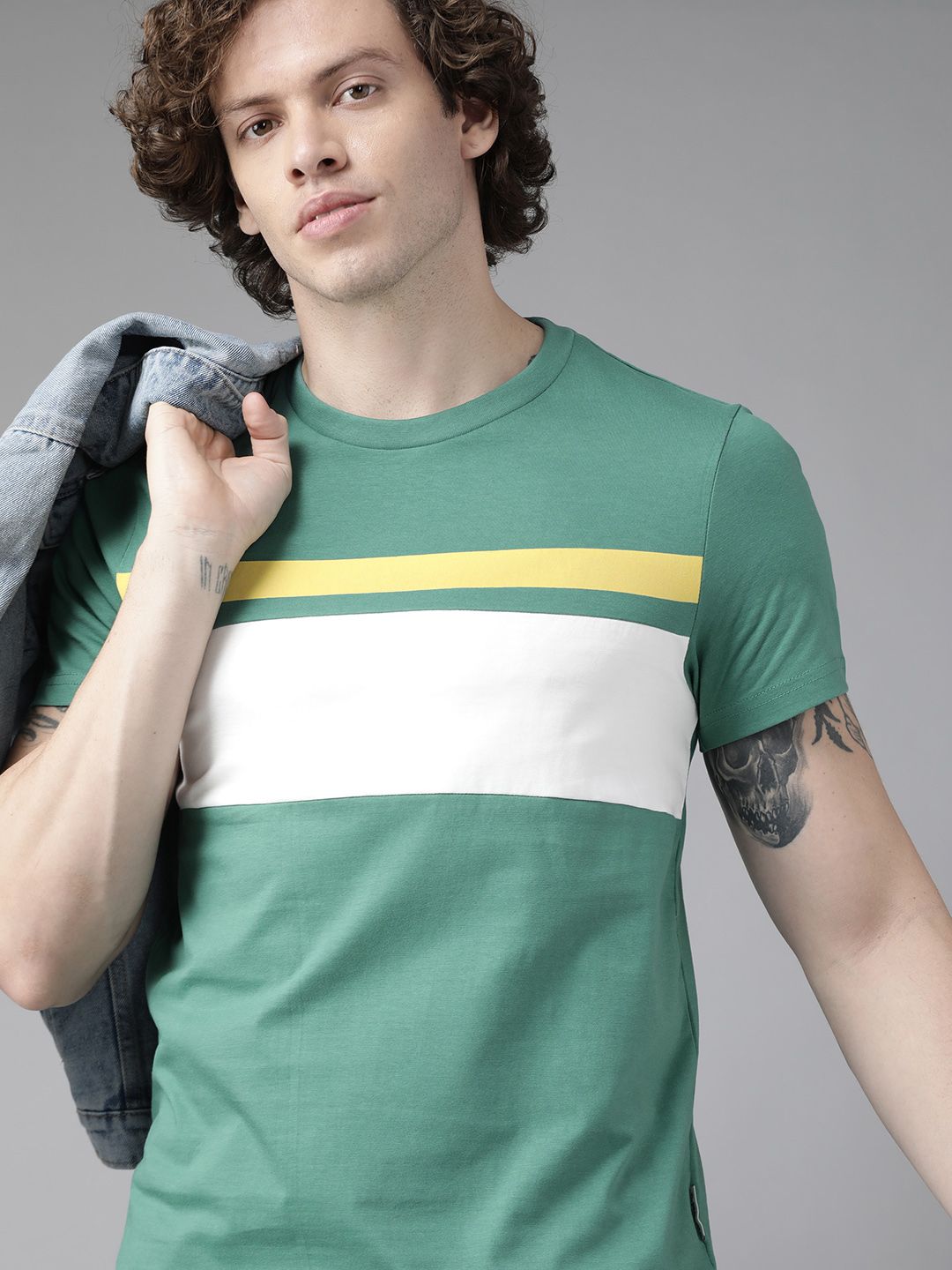 Roadster Men Green & White Colourblocked Pure Cotton T-shirt