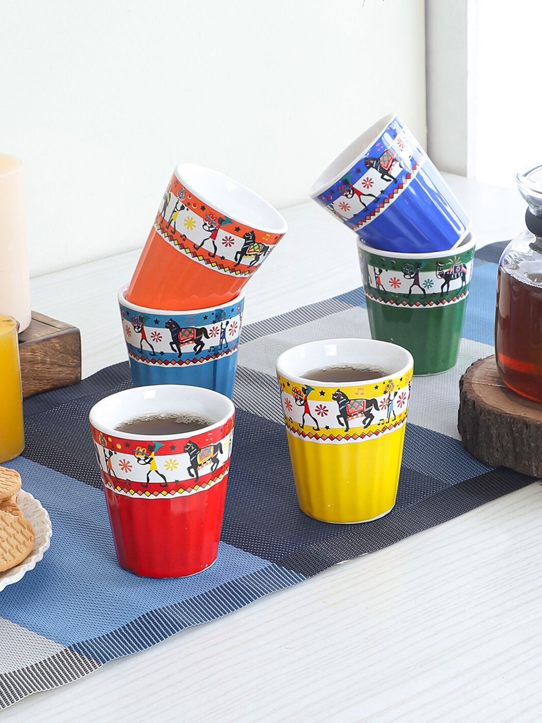 CDI Multicoloured Printed Ceramic Glossy Set of Cups and Mugs With Wooden Tray Price in India