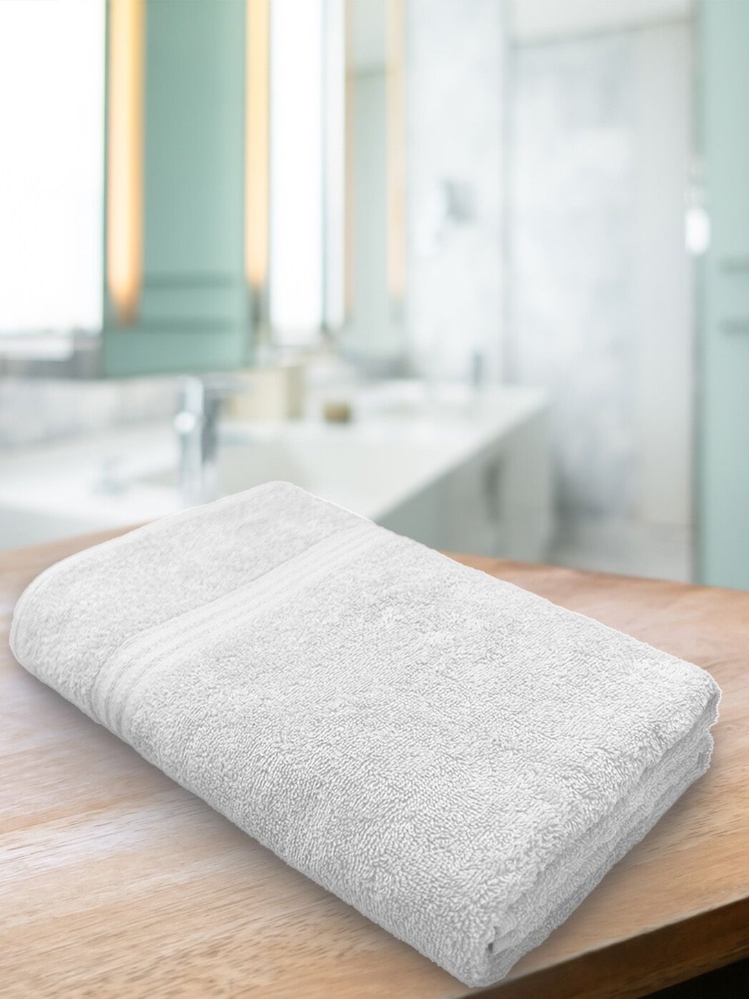Aura White Solid Organic Cotton 500 GSM Bath Towel Price in India