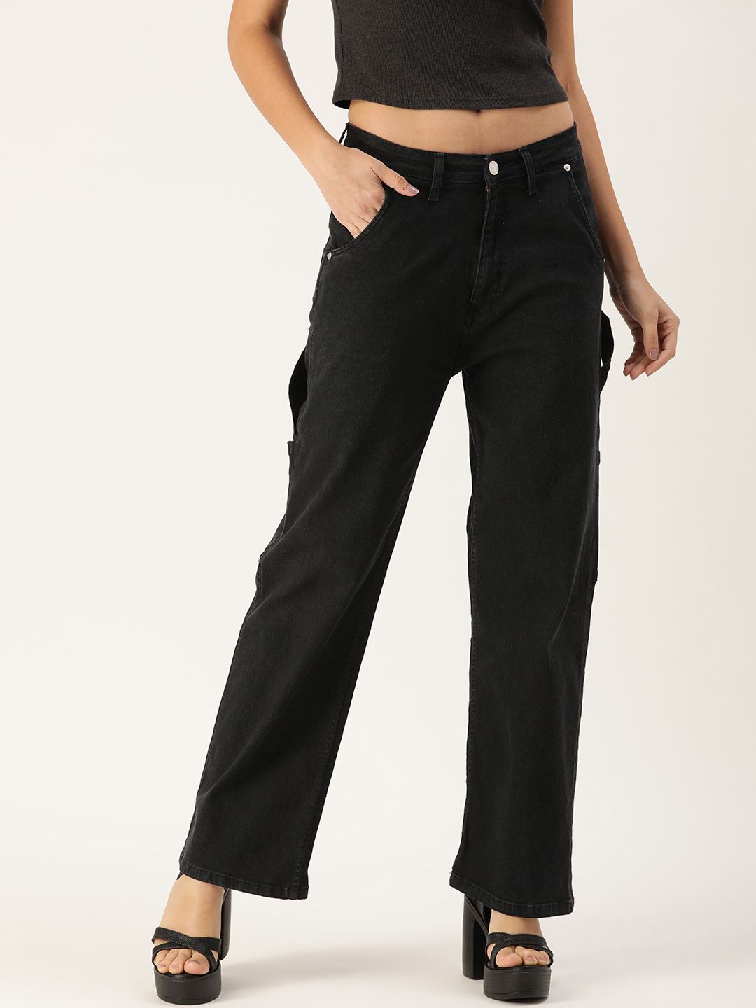 FOREVER 21 Women Black Relaxed Fit Mid-Rise Clean Look Stretchable Jeans Price in India