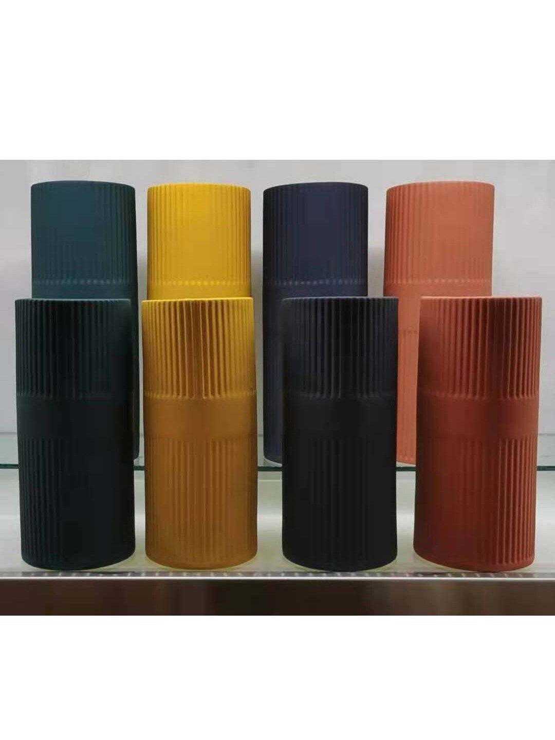 MARKET99 Green Textured Ceramic Flower Vase Price in India